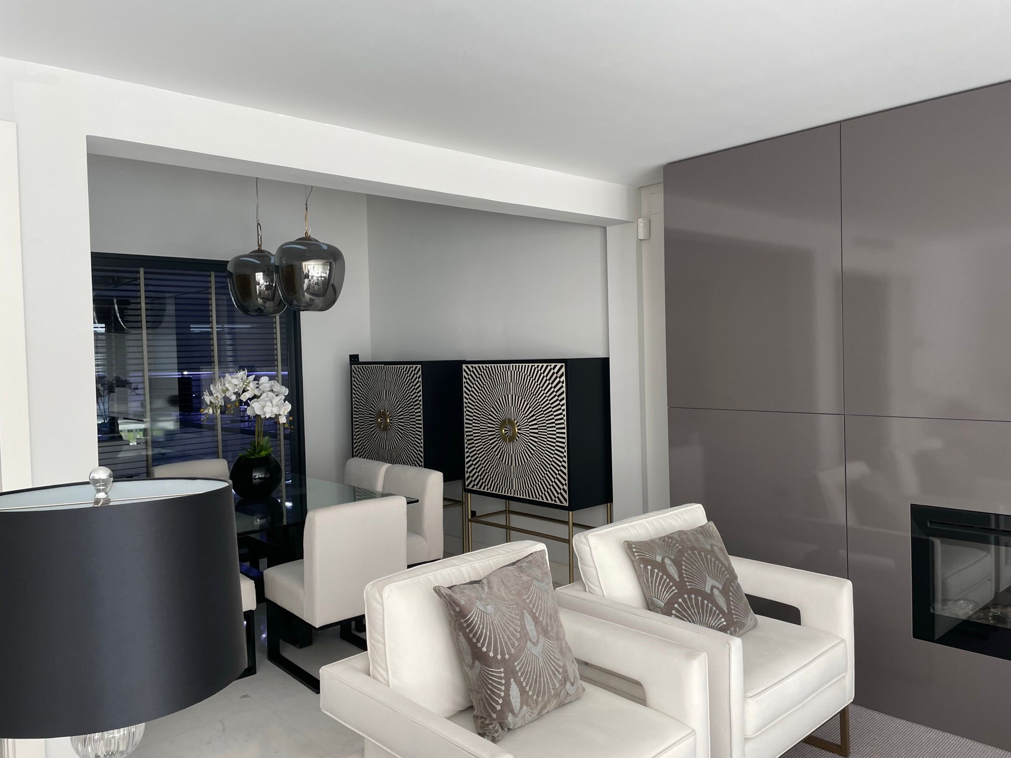 Exclusivo Chalet Adosado en La Moraleja — Vivienda de Lujo en Madrid