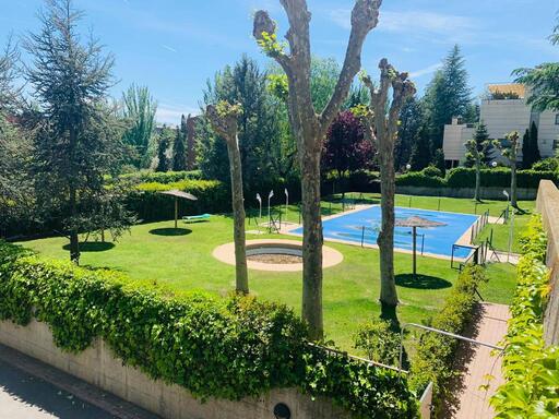 piso en alquiler en Soto de La Moraleja con terraza