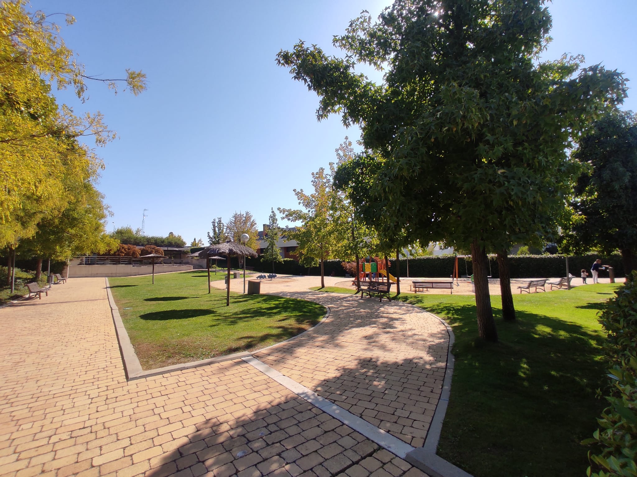 Piso en alquiler en Encinar de Los Reyes